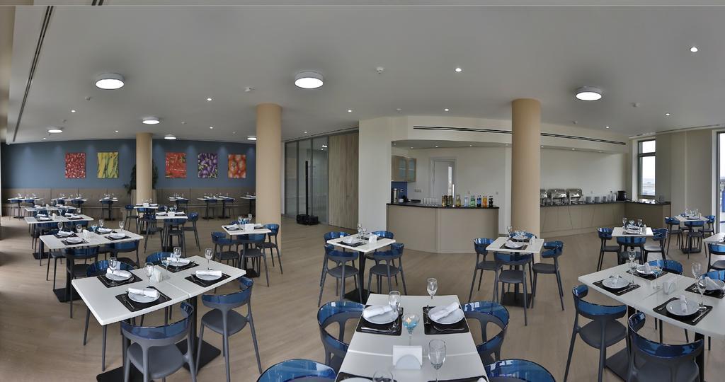 באקו Homebridge Hotel Apartments מראה חיצוני תמונה