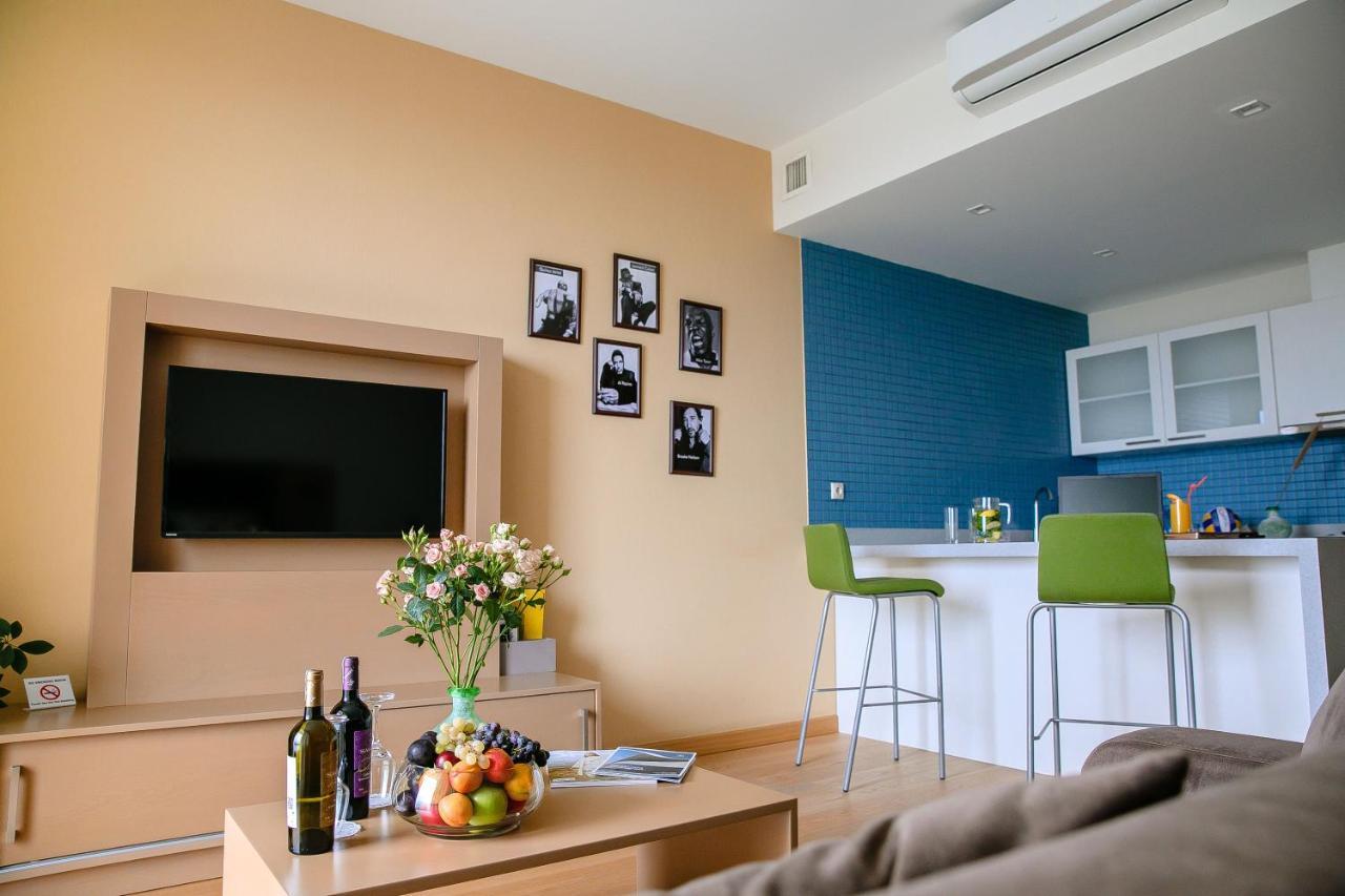 באקו Homebridge Hotel Apartments מראה חיצוני תמונה