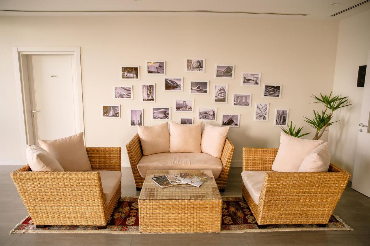 באקו Homebridge Hotel Apartments מראה חיצוני תמונה