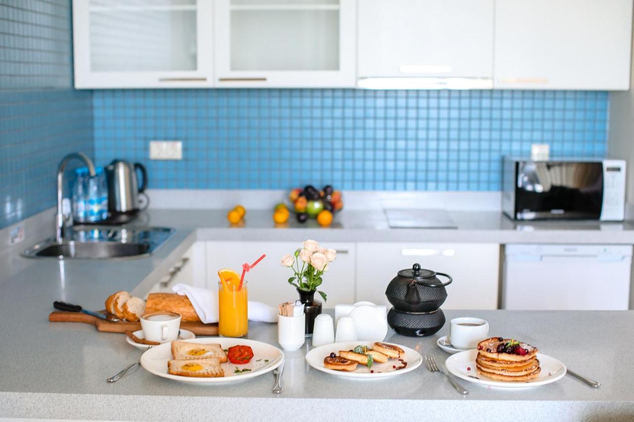 באקו Homebridge Hotel Apartments מראה חיצוני תמונה